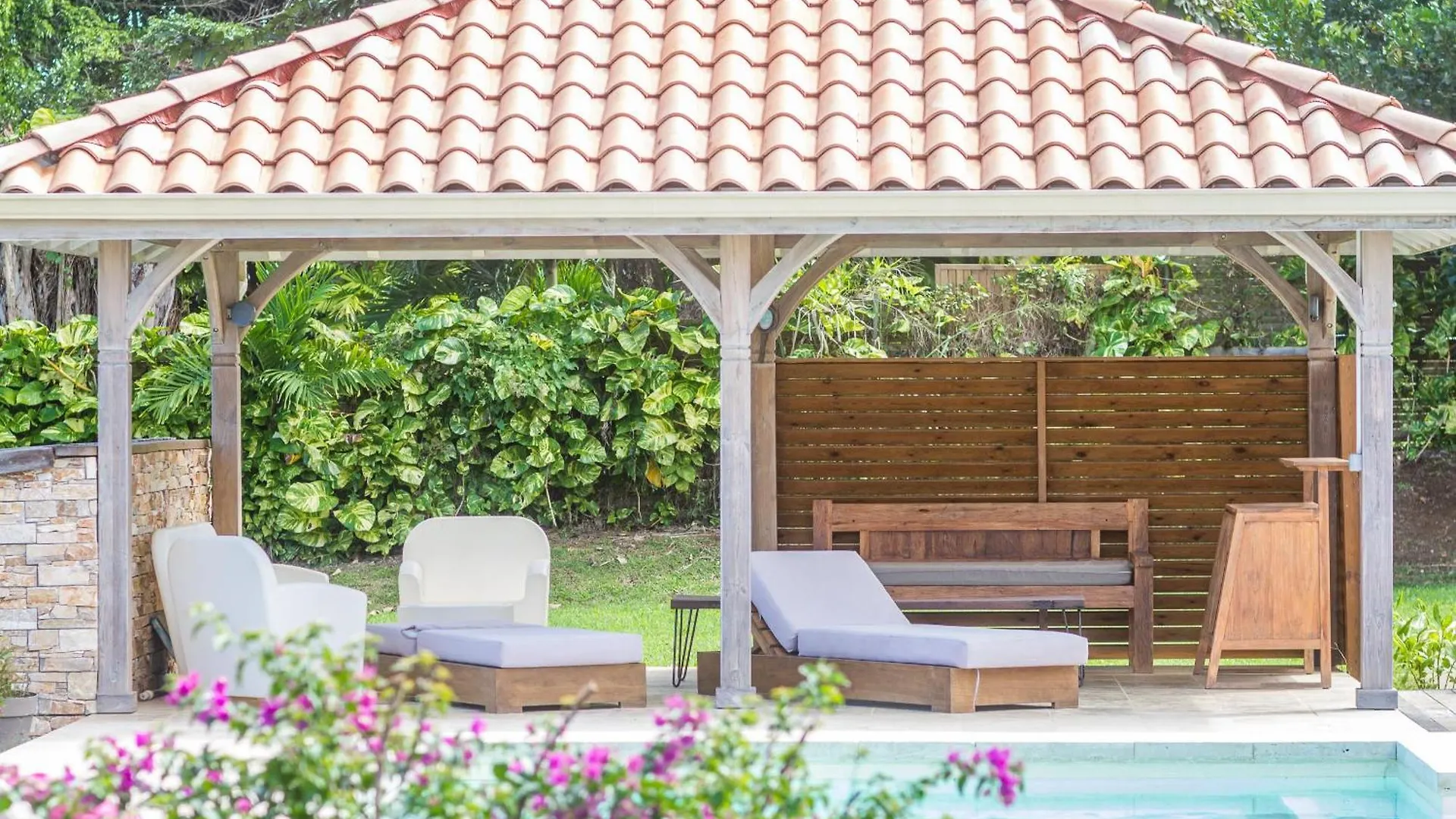 Habitation Saint Charles - Hotel De Charme & Spa Petit-Bourg