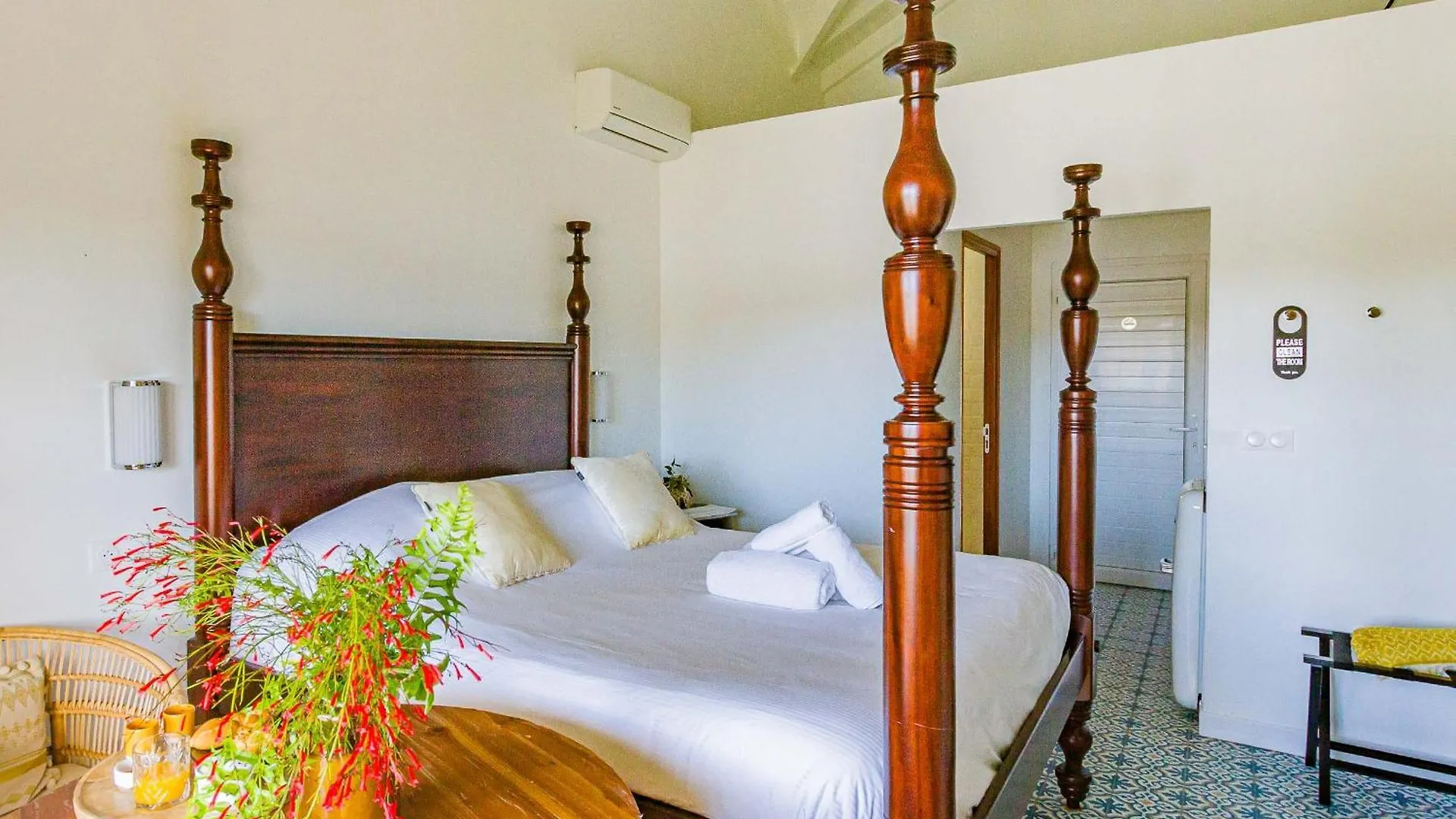 Habitation Saint Charles - Hotel De Charme & Spa Petit-Bourg