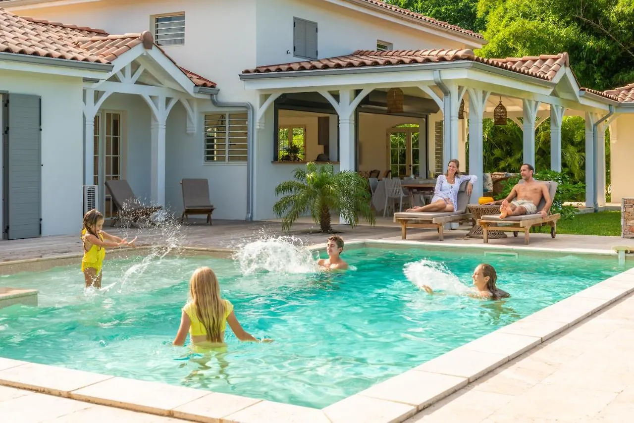 Habitation Saint Charles - Hotel De Charme & Spa Petit-Bourg 4*,